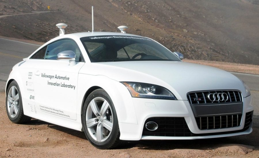 Audi-Tts-Self-Driving-Car.jpg